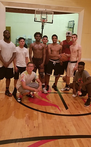Holy hoops players 2 300
